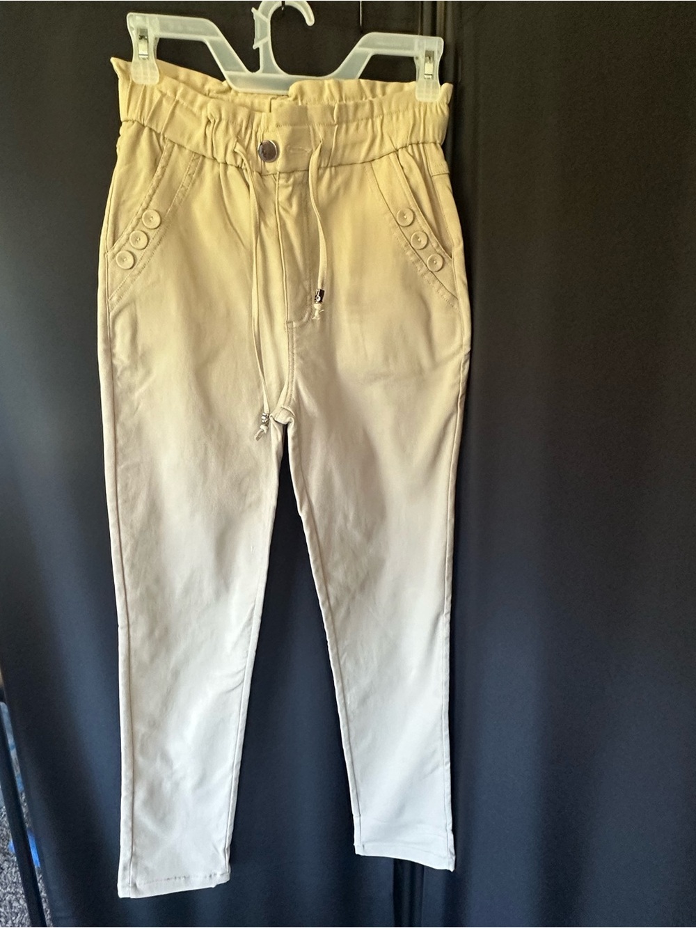 ChicMe Beige Paperbag Waist Tapered Pants Size Small